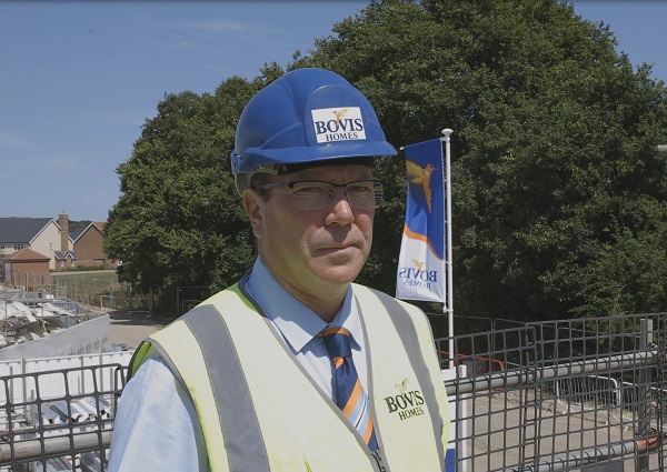 Site manager in Hailsham praises new-build quality as housebuilder launches new collection